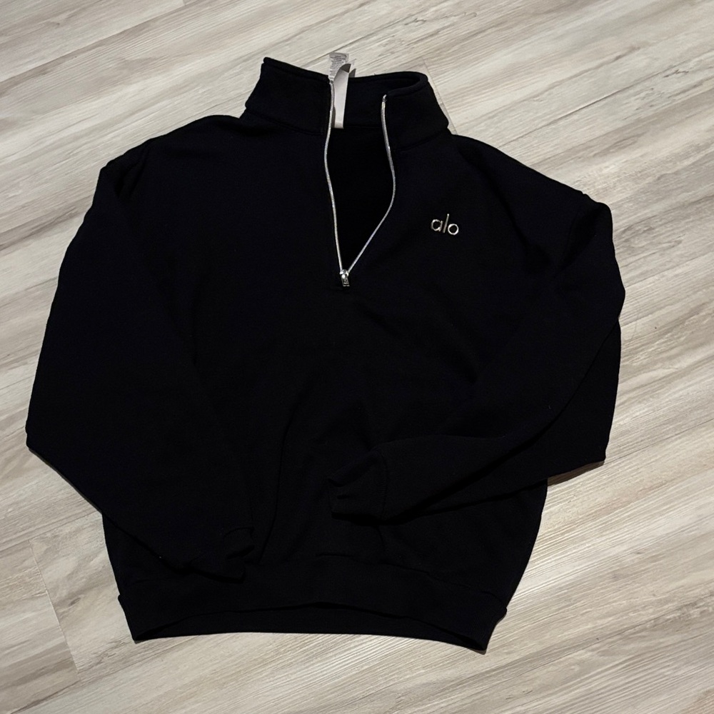 ALO Yoga women’s Black Half-Zip Sweater